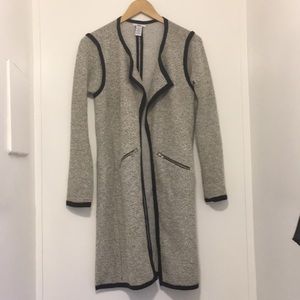 Bar 111 long cardigan black grey white size small